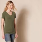 Amazon Essentials Women's Regular-Fit Short-Sleeve T-Shirt (Crewneck and V-Neck ... - Image 3