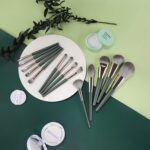 14 PCS Makeup Brush Set Professional for Full Face & Eyes - Hypoallergenic Soft ... - Image 7