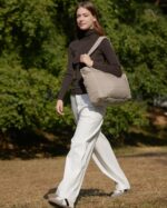 BAGSMART Tote Bag for Women, Lightweight Puffy Tote Bag with Compartments Should... - Image 3