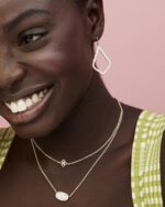 Kendra Scott Elisa Pendant Necklace for Women, Fashion Jewelry, 14k Gold-Plated - Image 5