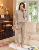 Ekouaer Womens Fuzzy Fleece Pajama Sets Long Sleeve Jogger Sets Comfy Sleepwear ... - Image 5