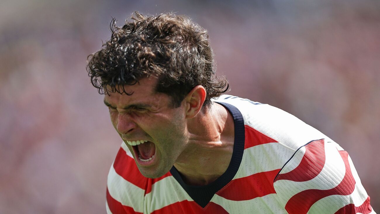 Christian Pulisic celebrates after scoring for the USMNT