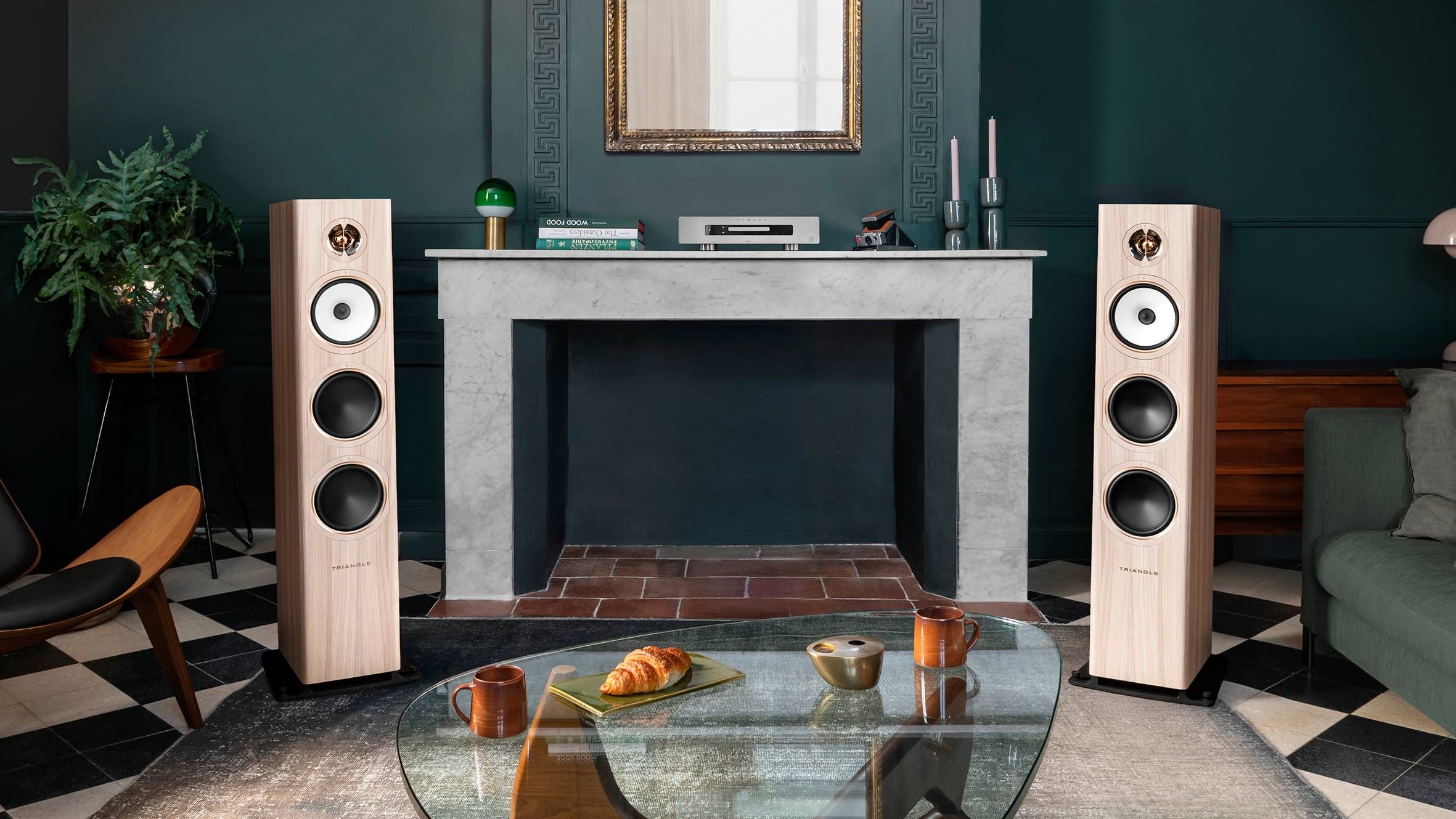 Triangle’s stunning new Solstice speakers do things a little differently, with a focus on higher frequencies thanks to an all-new tweeter