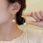 1Pair Twisted Pearl Earrings, Gold Tone, Fashion Jewelry for Women, Elegant Drop... - Image 3