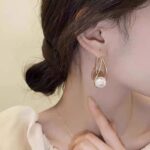 1Pair Twisted Pearl Earrings, Gold Tone, Fashion Jewelry for Women, Elegant Drop... - Image 4