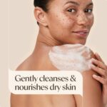 Aveeno Daily Moisturizing Body Wash for Normal to Dry Skin, Sensitive Formula wi... - Image 4