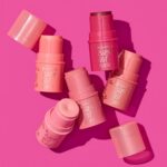 essence | Baby Got Blush Stick | Easy to Apply & Blend Pigmented Cream Blush Sti... - Image 9