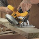 DEWALT Circular Saw, 7-1/4 inch, Pivoting with up to 57 Degree Bevel, Corded (DW... - Image 5
